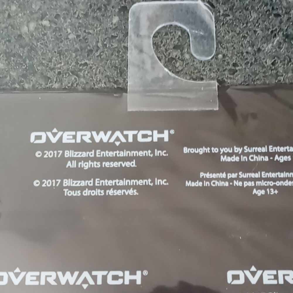 NIP Overwatch Magnet Set - Picture 3 of 4